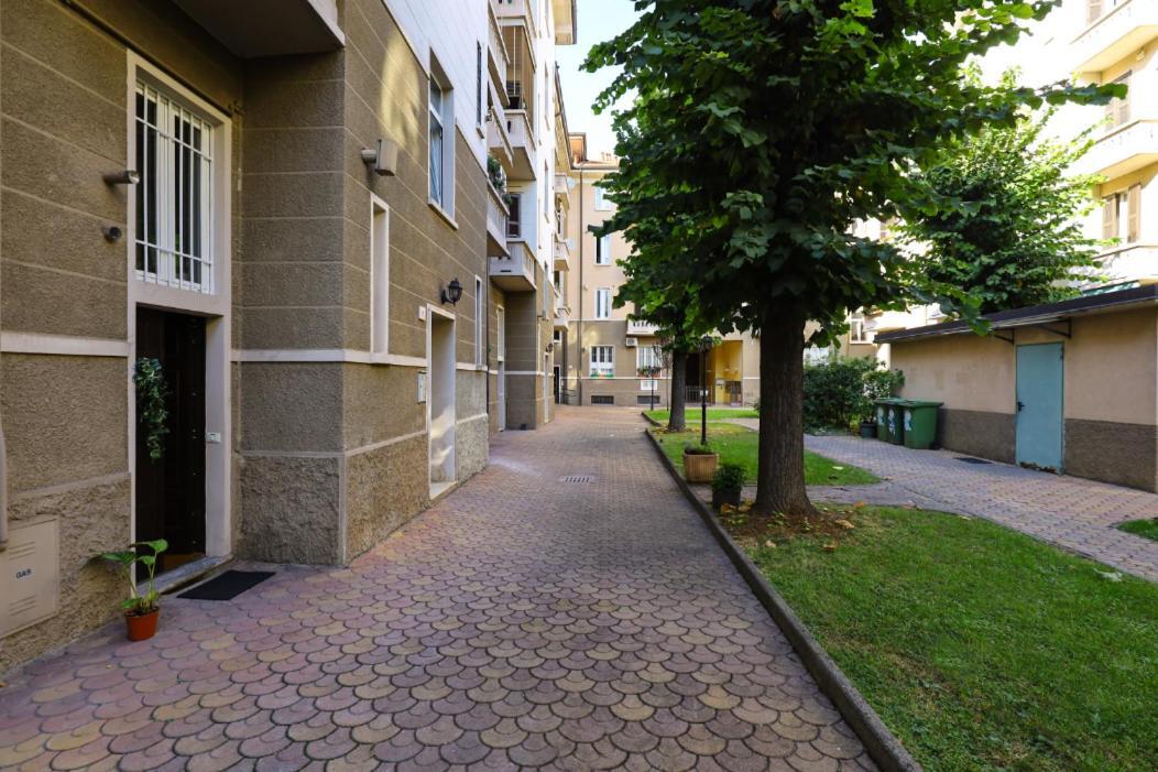 Paki Home Nel Cuore Dei Navigli Di Milano Eksteriør billede
